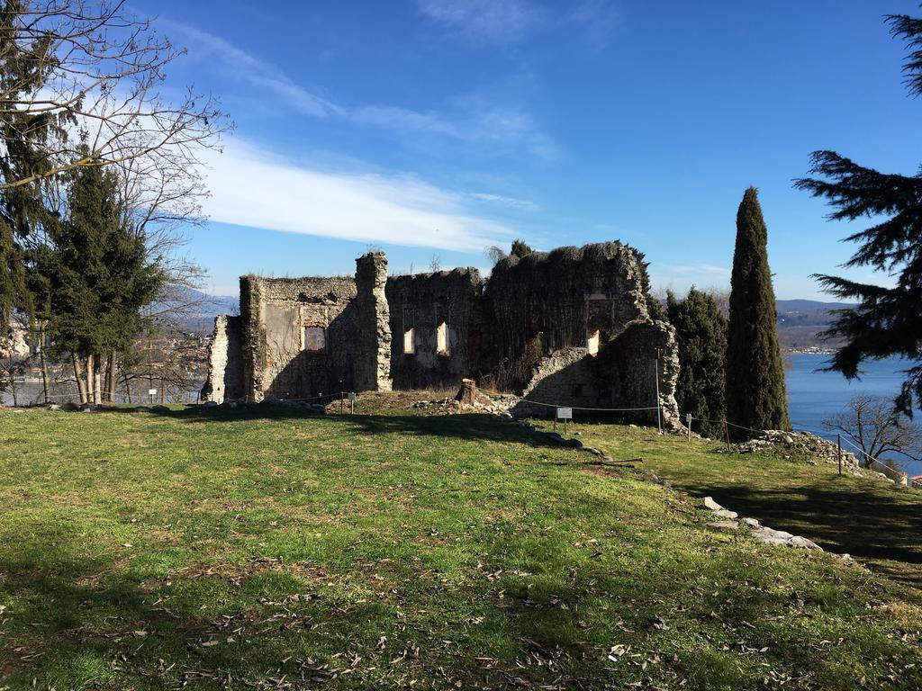 La Casa Nel Parco Villa Arona Dış mekan fotoğraf